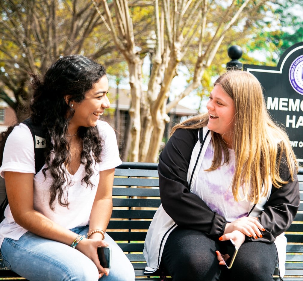 Students-at-Cochran-Campus.jpg