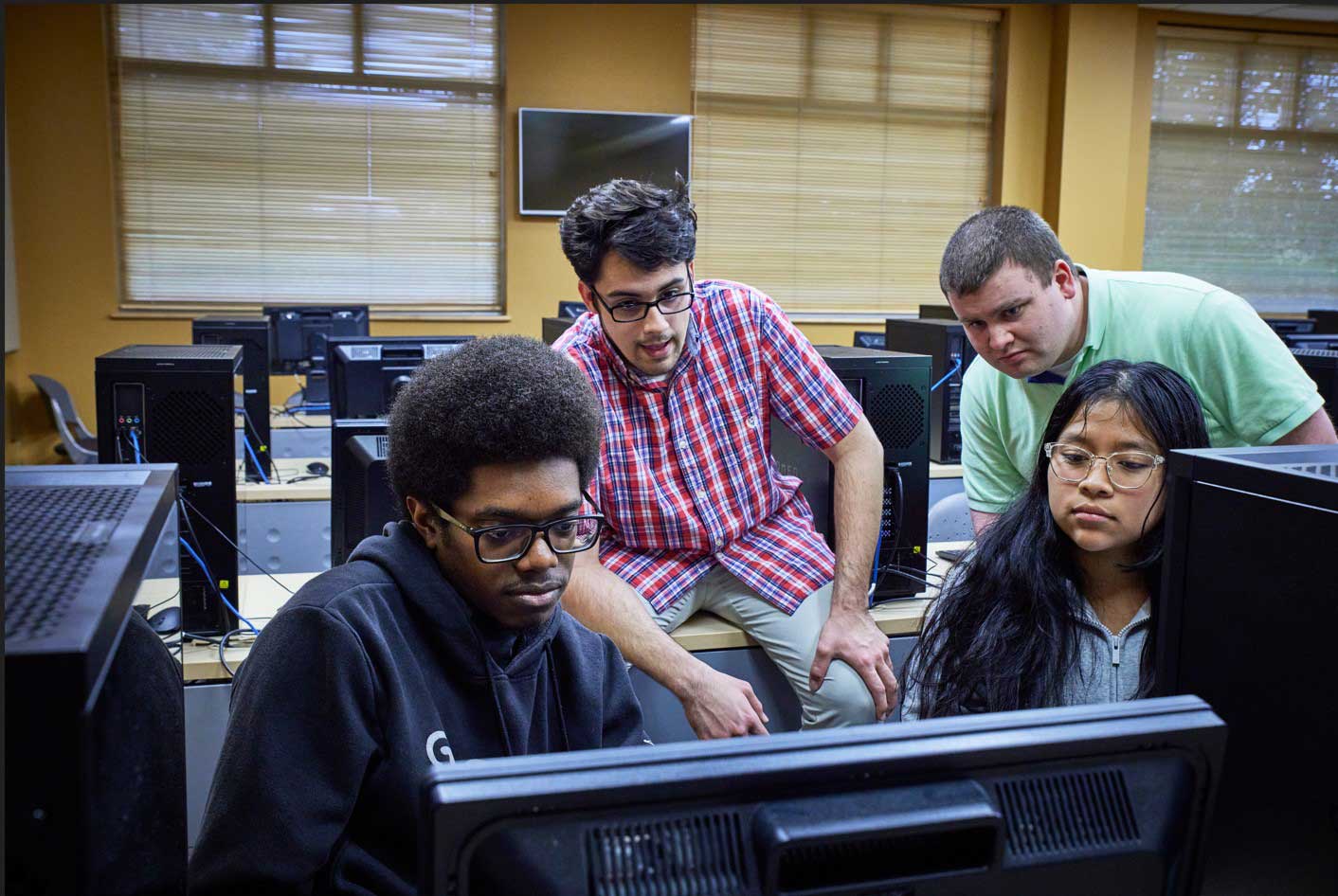Computing-Students.jpg